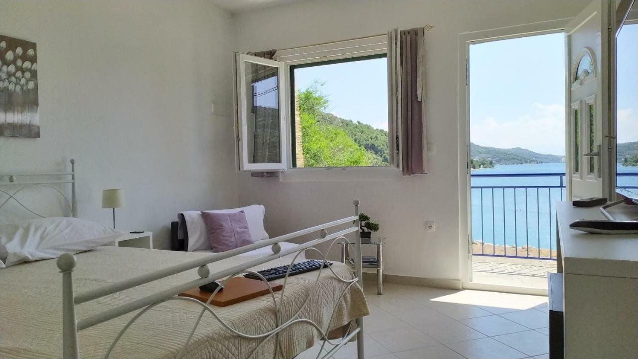 Studio Apartment Luce Marina Exterior foto