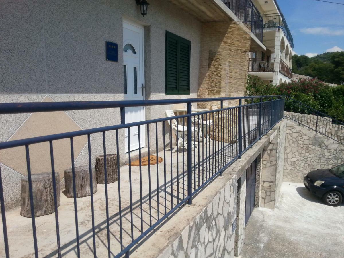 Studio Apartment Luce Marina Exterior foto